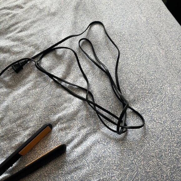 CHI Global Beauty Ceramic Hair Straightener Flat Iron Black 1" New - Picture 5 of 7